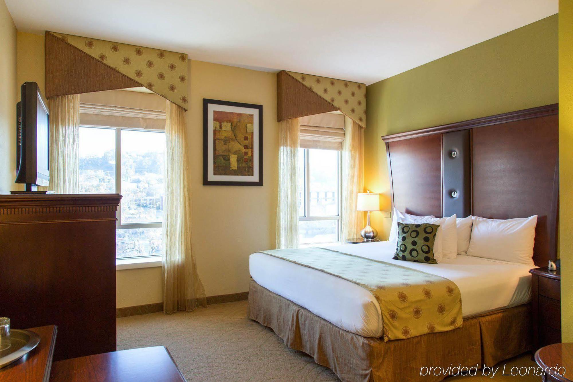 Hotel Indigo - Birmingham Five Points S - Uab By Ihg Экстерьер фото